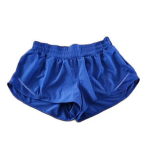 Lululemon Hotty Hot Short II *2.5", Larkspur, Size 8, W7AUSR